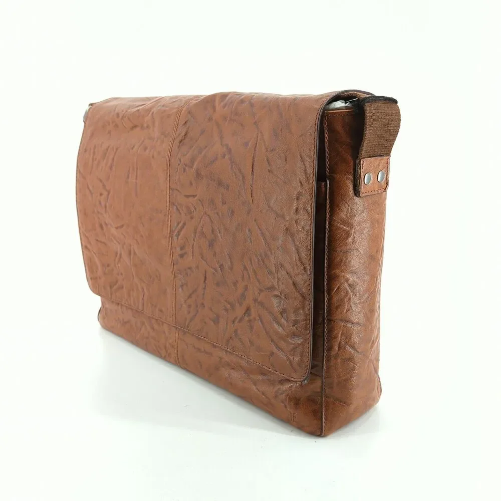 FRYE Tan Brown Crinkle Leather Large Messenger Crossbody Bag Business DB0525 NEW